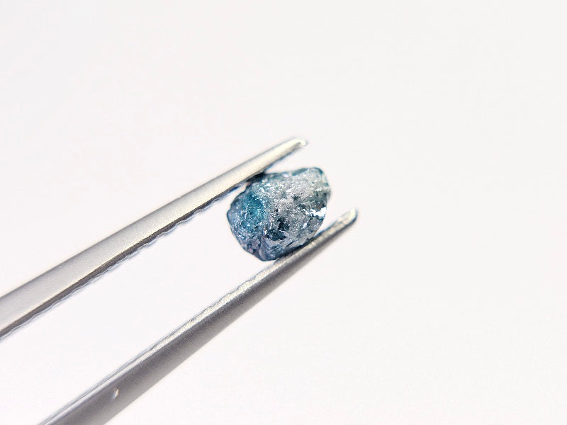 blDMg-28　ブルーダイヤモンド原石　0.38ct