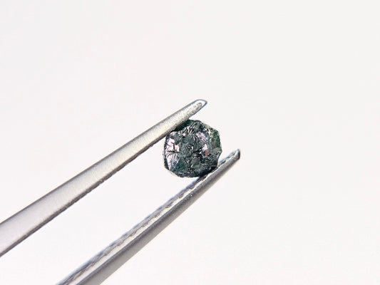 blDMg-30　ブルーダイヤモンド原石　0.38ct