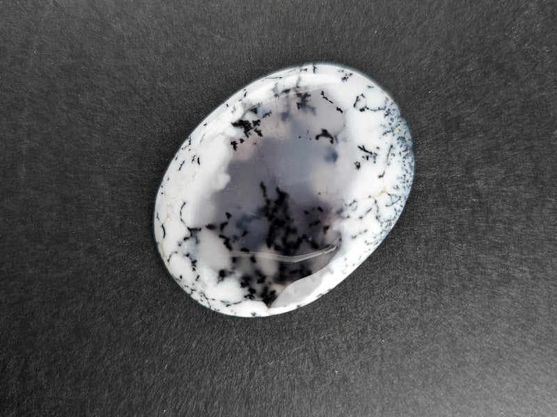 DRO-1　デンドリックオパール　31.94ct