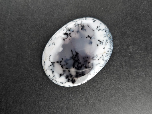 DRO-1　デンドリックオパール　31.94ct