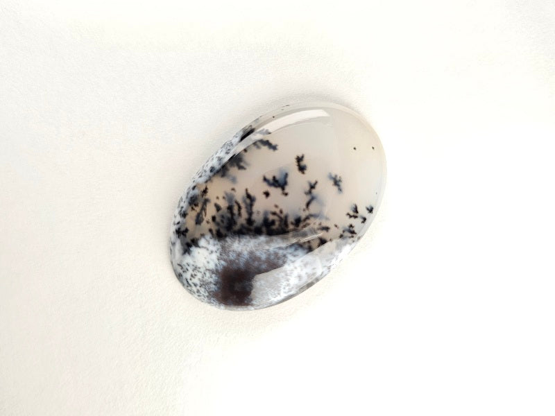 DRO-4　デンドリックオパール　21.68ct