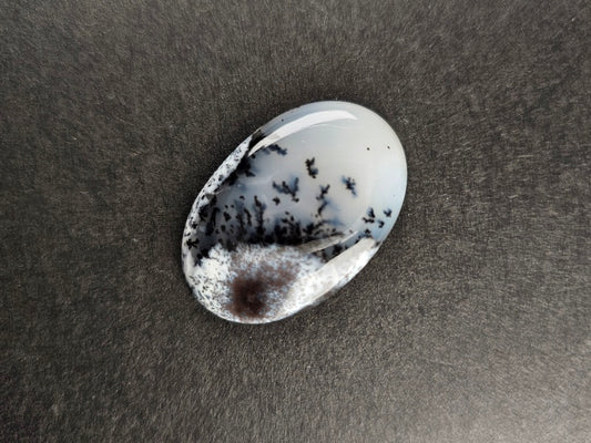 DRO-4　デンドリックオパール　21.68ct