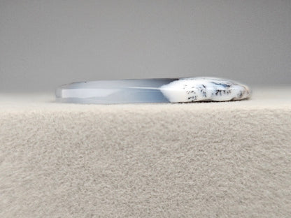 DRO-3　デンドリックオパール　27.96ct