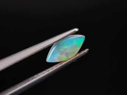 OP-e【ランダム発送】オパール（オーストラリア産）【1石あたり約0.34ct】