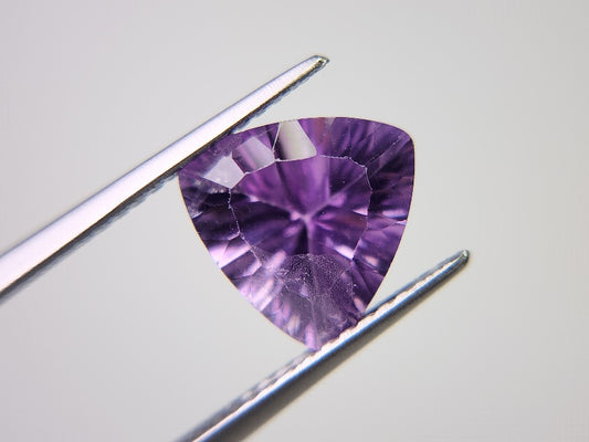 AM-77　アメジスト　1.96ct
