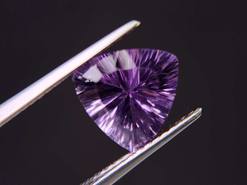 AM-77　アメジスト　1.96ct