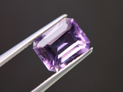 AM-81　アメジスト　2.38ct
