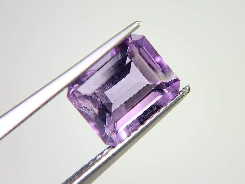 AM-83　アメジスト　2.36ct