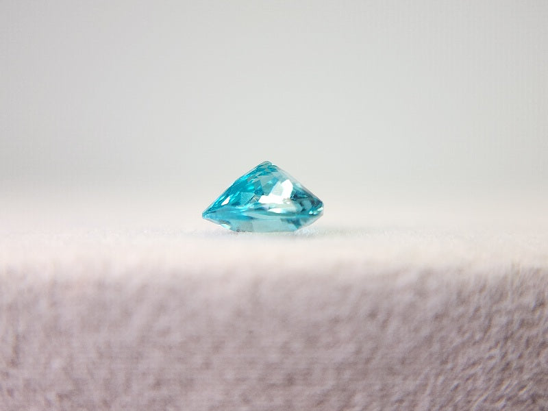 AP-1　アパタイト　0.58ct