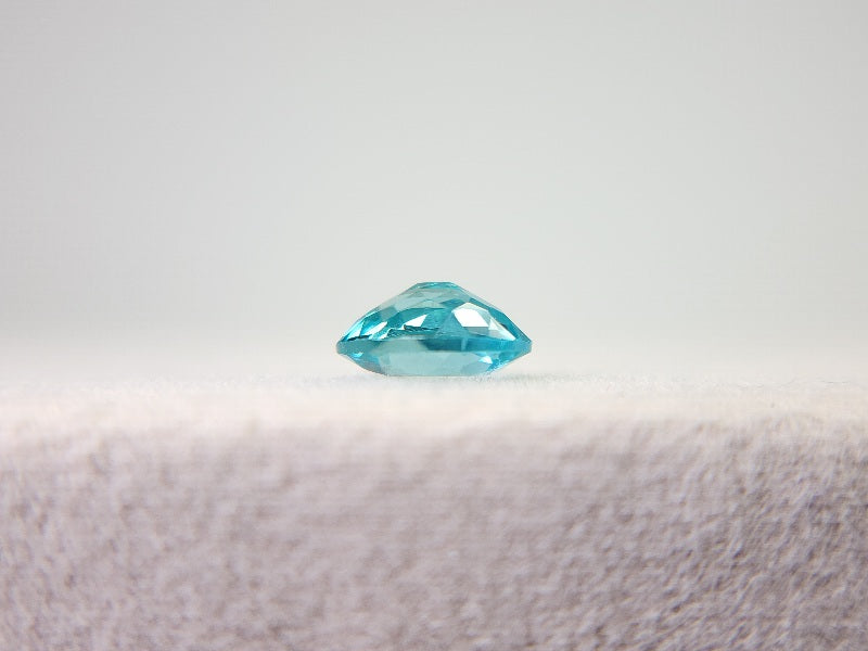 AP-2　アパタイト（欠けあり）　0.53ct