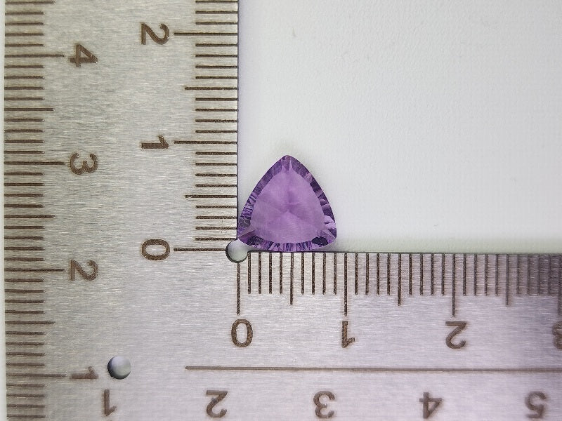 AM-77　アメジスト　1.96ct