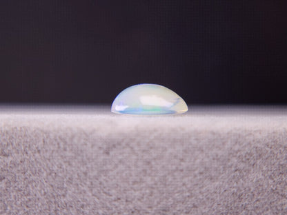 OP-51　オパール   1.18ct