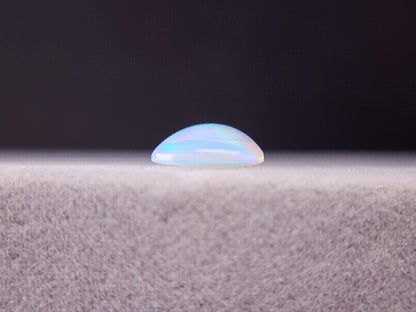 OP-54　オパール   1.06ct