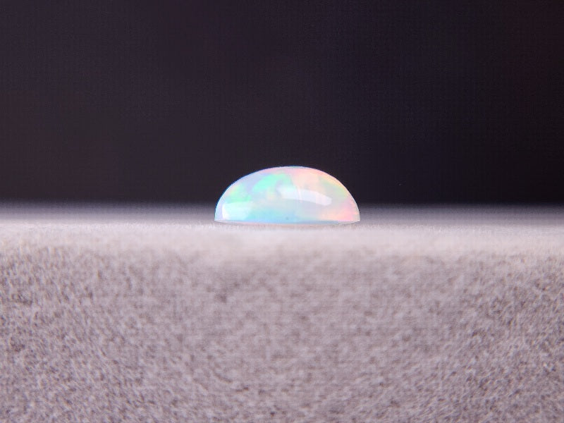 OP-56　オパール   1.04ct
