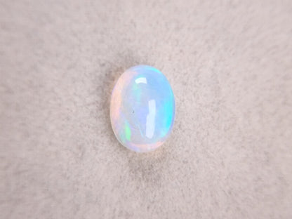 OP-52　オパール   1.15ct