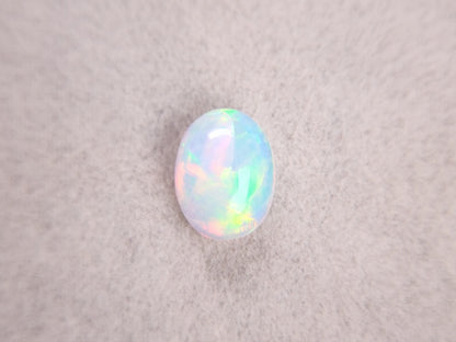 OP-56　オパール   1.04ct