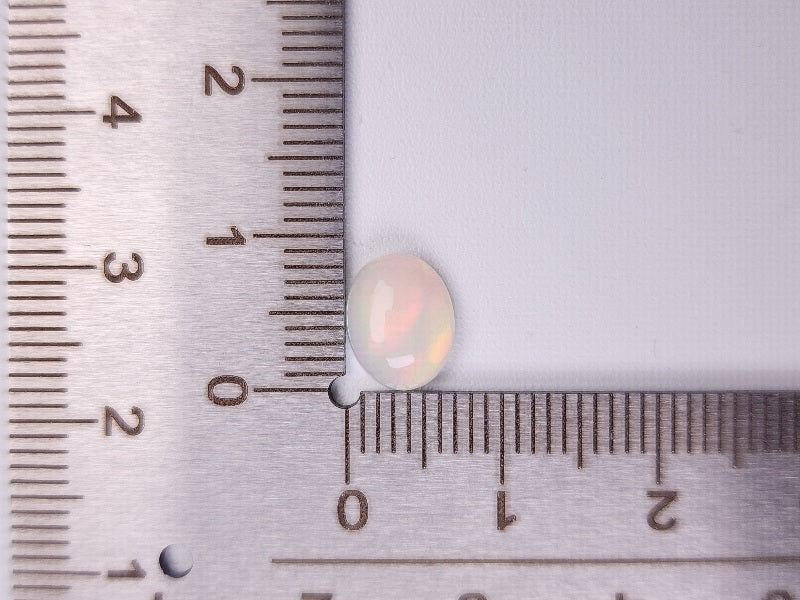OP-53　オパール   1.06ct