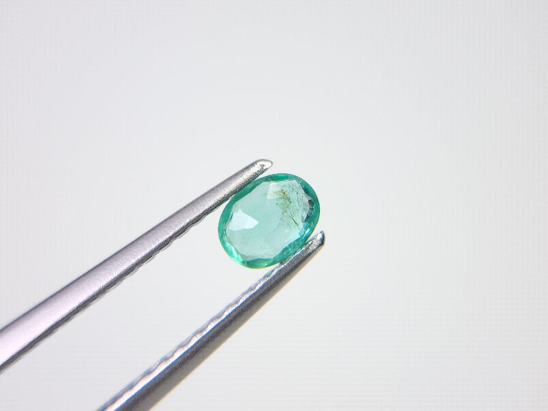 EM-25　エメラルド　0.20ct
