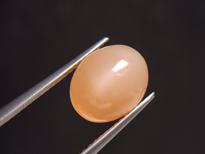 oMO-13　オレンジムーンストーン　3.93ct