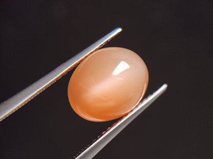 oMO-16　オレンジムーンストーン　3.89ct