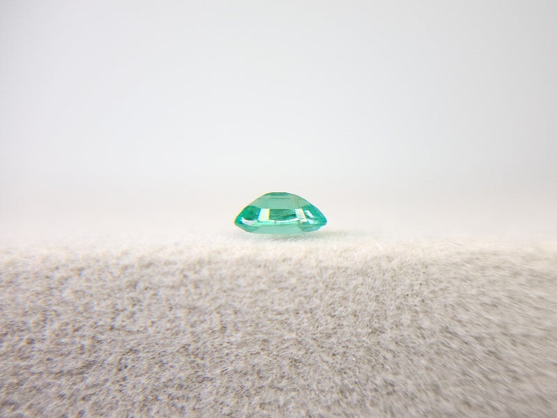 EM-25　エメラルド　0.20ct