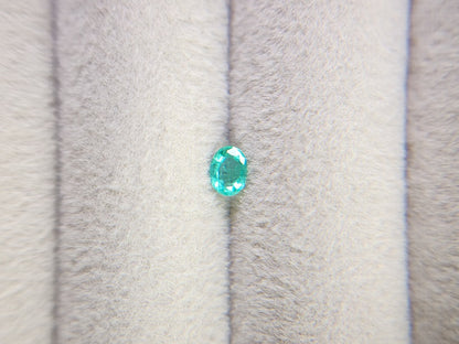 EM-26　エメラルド　0.18ct