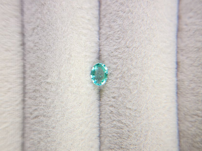EM-28　エメラルド　0.16ct
