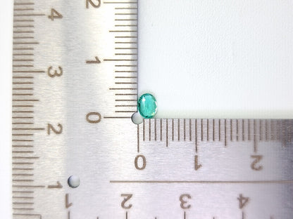 EM-24　エメラルド　0.18ct