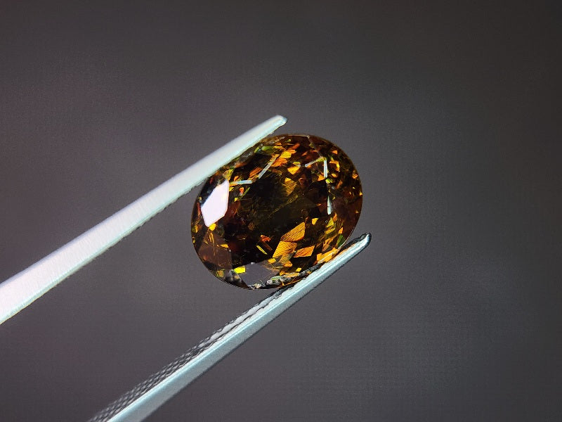 SPH-11　スフェーン　3.37ct