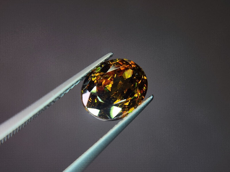 SPH-11　スフェーン　3.37ct