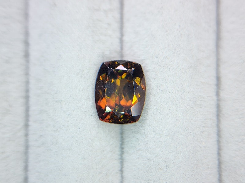 SPH-9　スフェーン　3.61ct