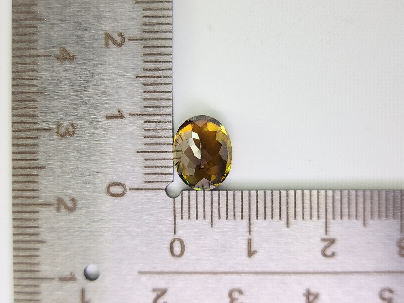 SPH-11　スフェーン　3.37ct