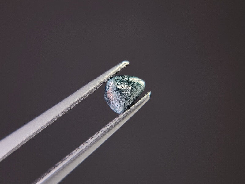 blDMg-31　ブルーダイヤモンド原石　0.38ct