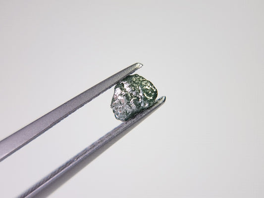 blDMg-32　ブルーダイヤモンド原石　0.38ct