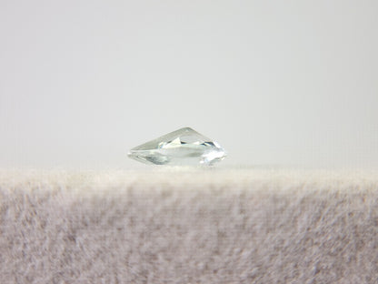 gBE-136　グリーンベリル　0.29ct