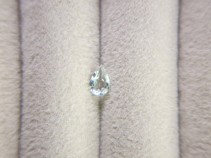gBE-139　グリーンベリル　0.29ct