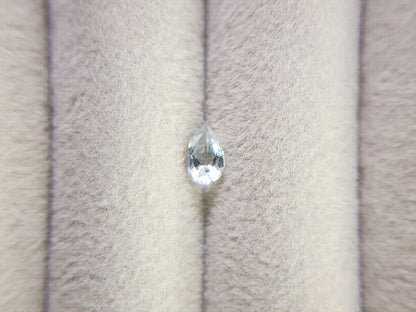 gBE-140　グリーンベリル　0.28ct