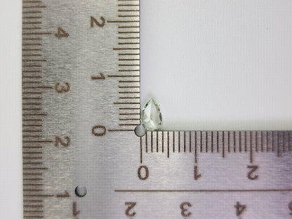 gBE-137　グリーンベリル　0.29ct
