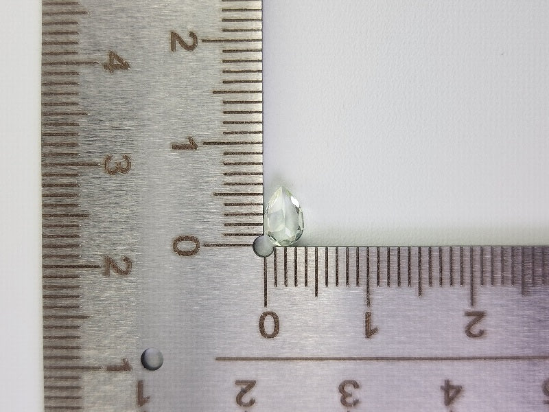gBE-138　グリーンベリル　0.29ct