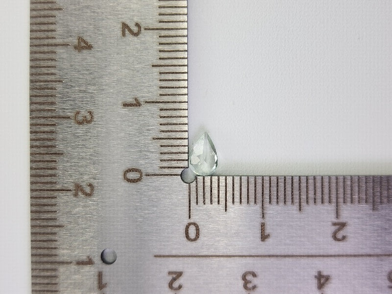 gBE-139　グリーンベリル　0.29ct