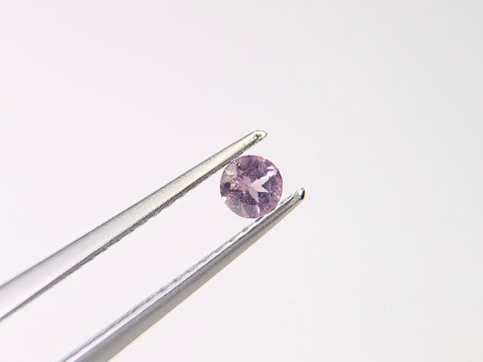 【500円均一】8/24新着！　スピネル　0.18ct　4