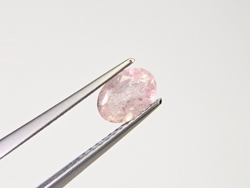 【500円均一】8/24新着！　ストロベリークォーツ　0.76ct　8
