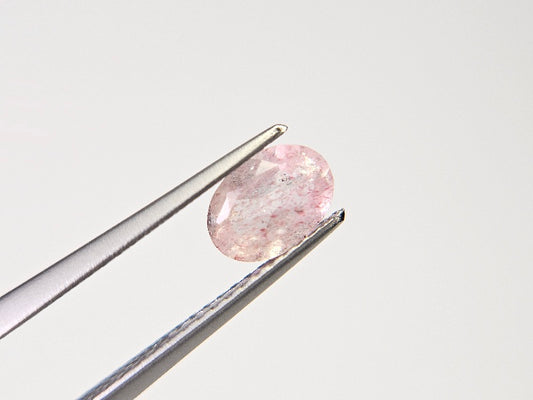 【500円均一】8/24新着！　ストロベリークォーツ　0.76ct　8