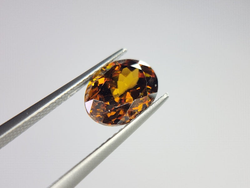 SPH-16　スフェーン　2.56ct