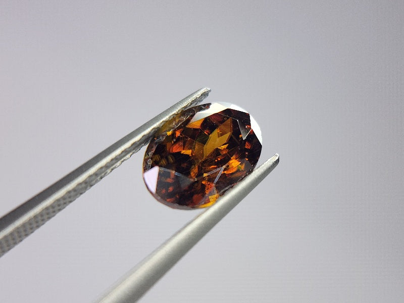 SPH-17　スフェーン　2.51ct