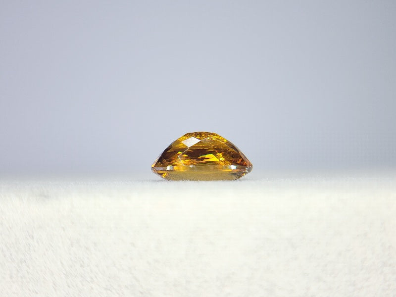 SPH-19　スフェーン　2.41ct