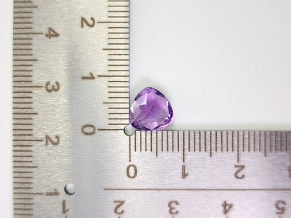 AM-89　アメジスト　1.69ct