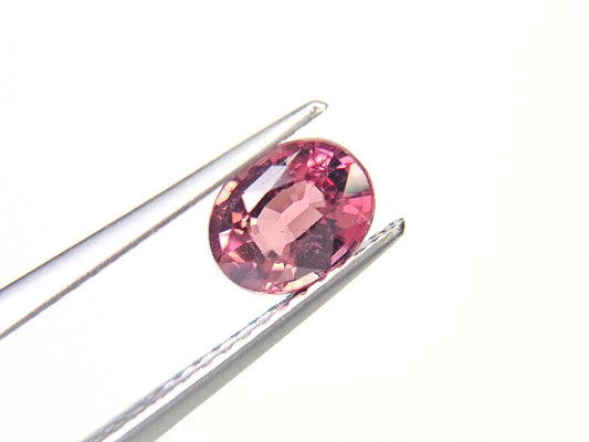 MYGA-9　マラヤガーネット　1.09ct