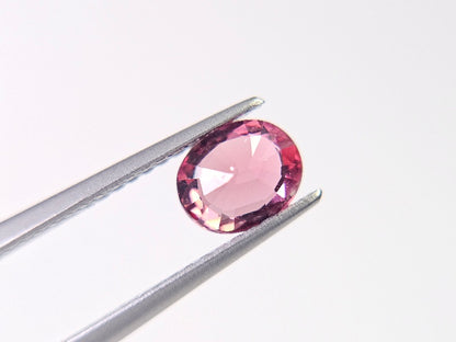 MYGA-10　マラヤガーネット　0.94ct