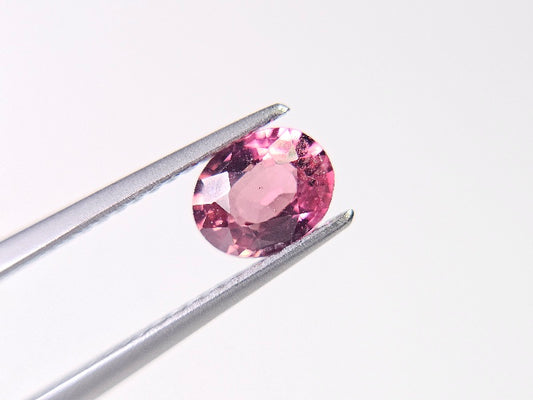 MYGA-11　マラヤガーネット　0.91ct
